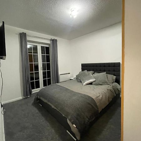 Cardiff Bay Apartment With Parking Kültér fotó