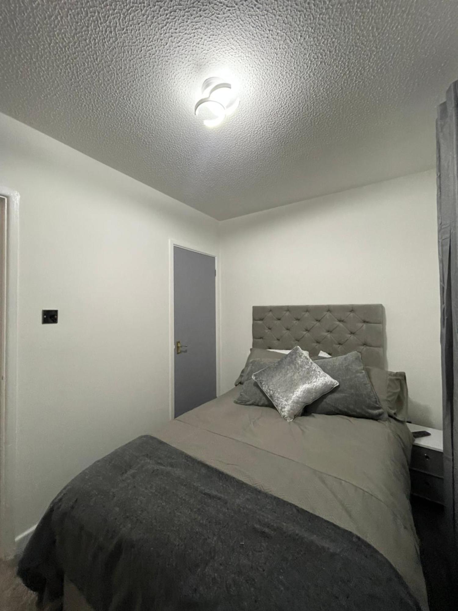 Cardiff Bay Apartment With Parking Kültér fotó