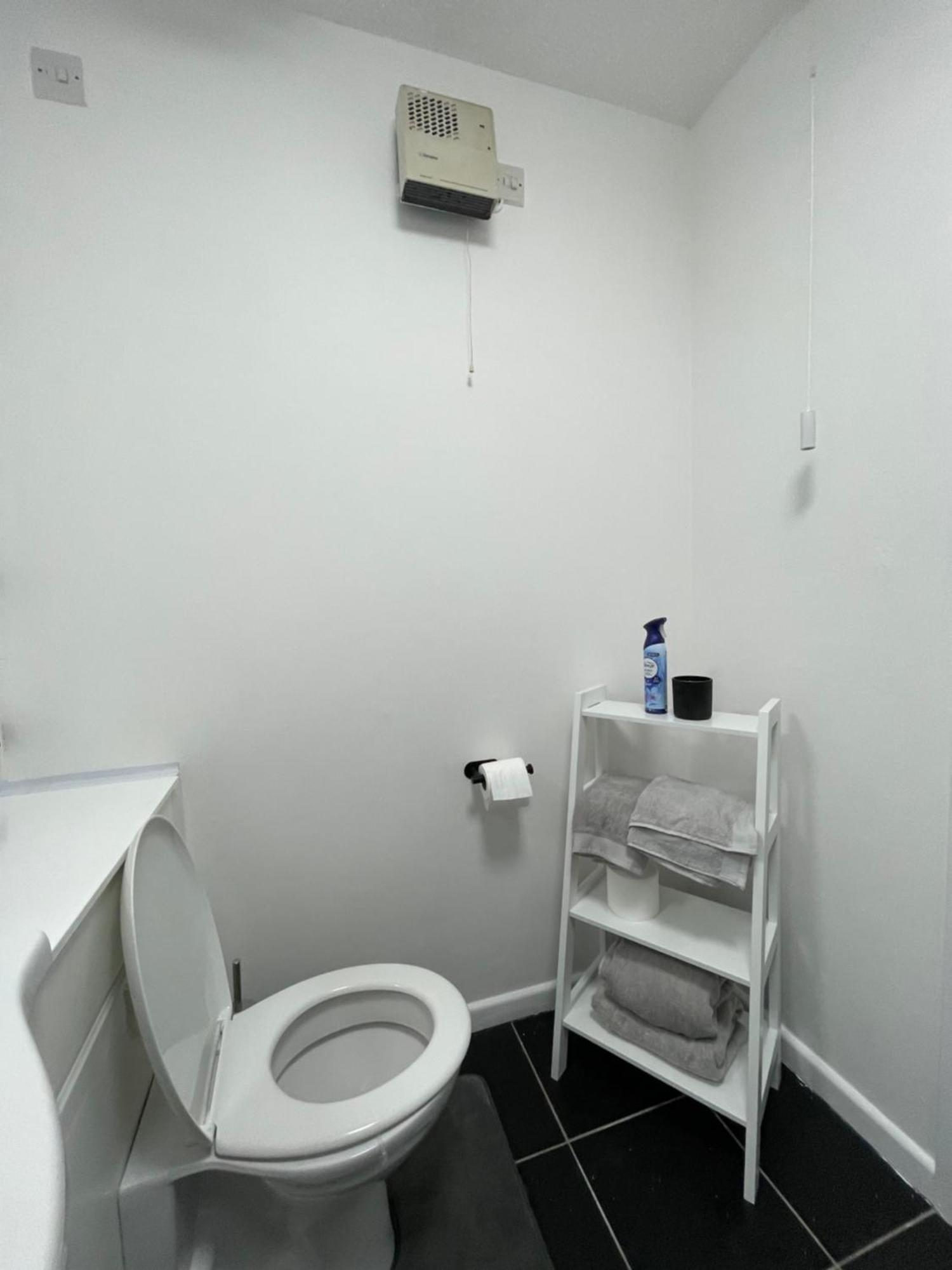 Cardiff Bay Apartment With Parking Kültér fotó